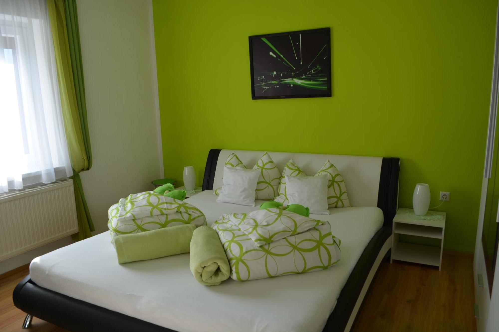 Haus Sunshine Apartment Hermagor-Pressegger See Room photo